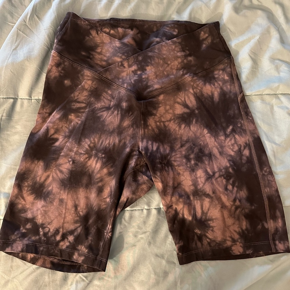 Victoria Secret PINK - black & gray crossover ombré biker shorts (L)